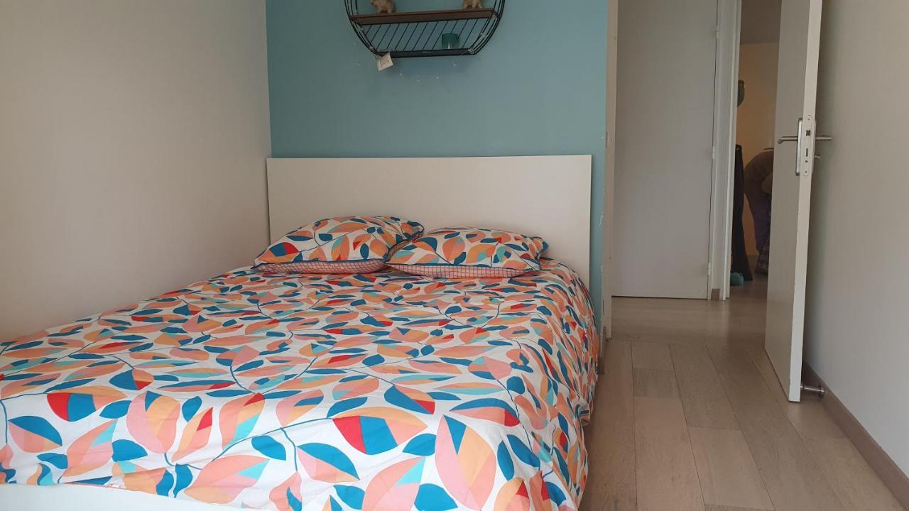 Beautiful T4 Appartement 8 Personnes Proche Disney Parking Prive Bussy-Saint-Georges Exterior photo