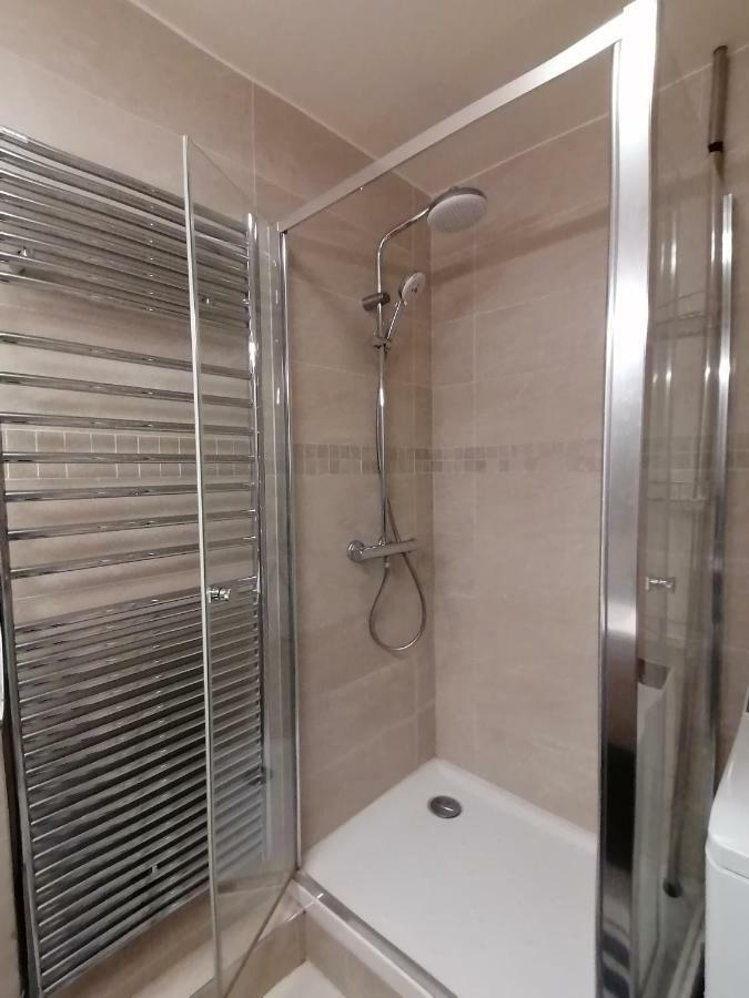 Beautiful T4 Appartement 8 Personnes Proche Disney Parking Prive Bussy-Saint-Georges Exterior photo
