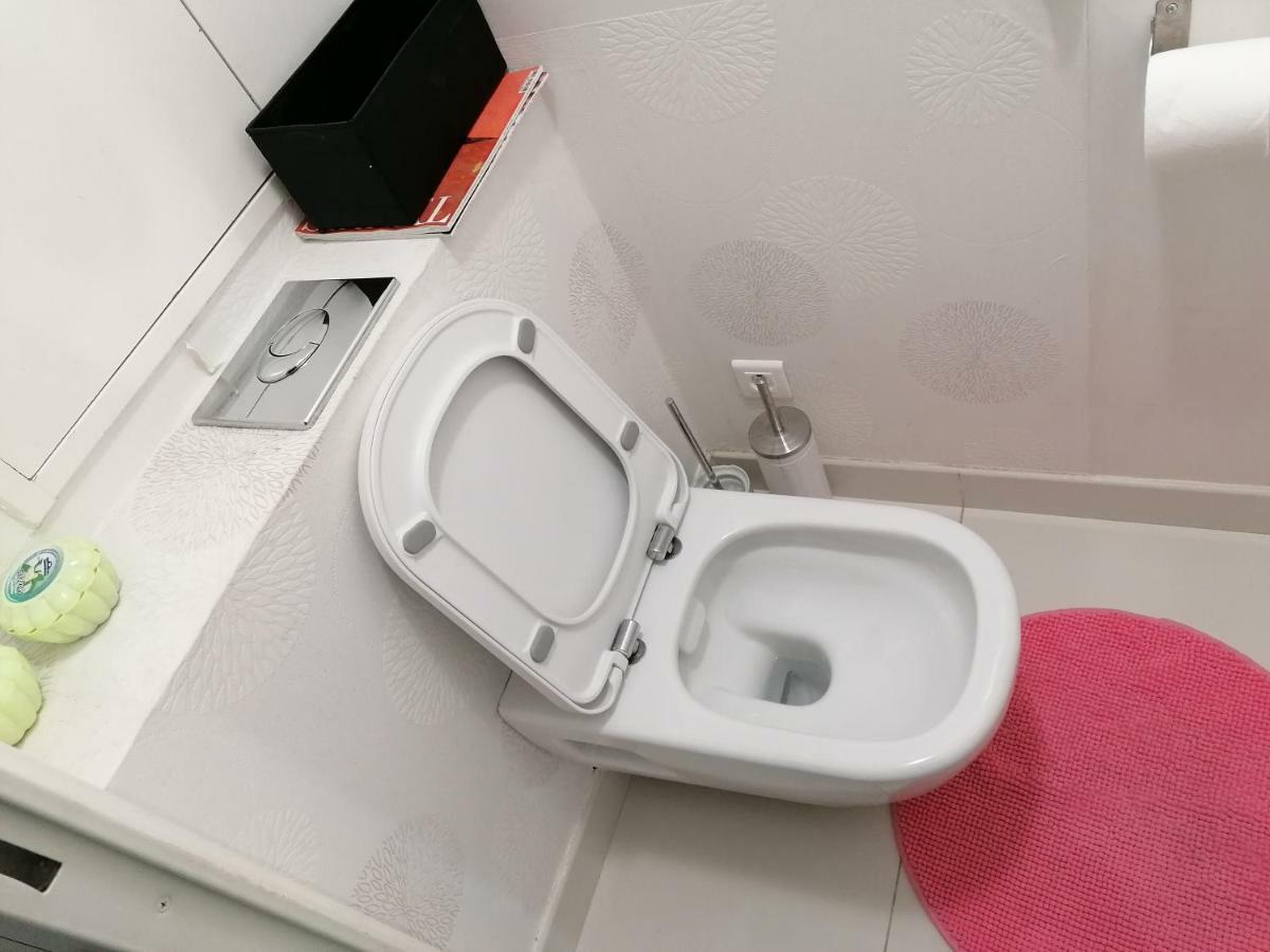Beautiful T4 Appartement 8 Personnes Proche Disney Parking Prive Bussy-Saint-Georges Exterior photo